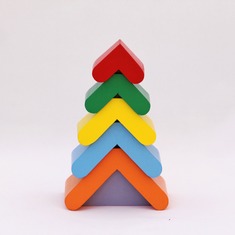 Пирамидка Цветная елочка Komarovtoys 6 деталей