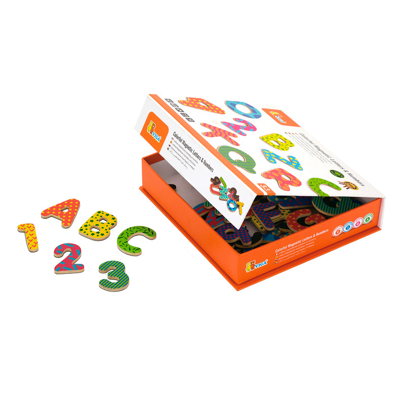 Набор магнитных букв и цифр Viga Toys 59429 (77 деталей)